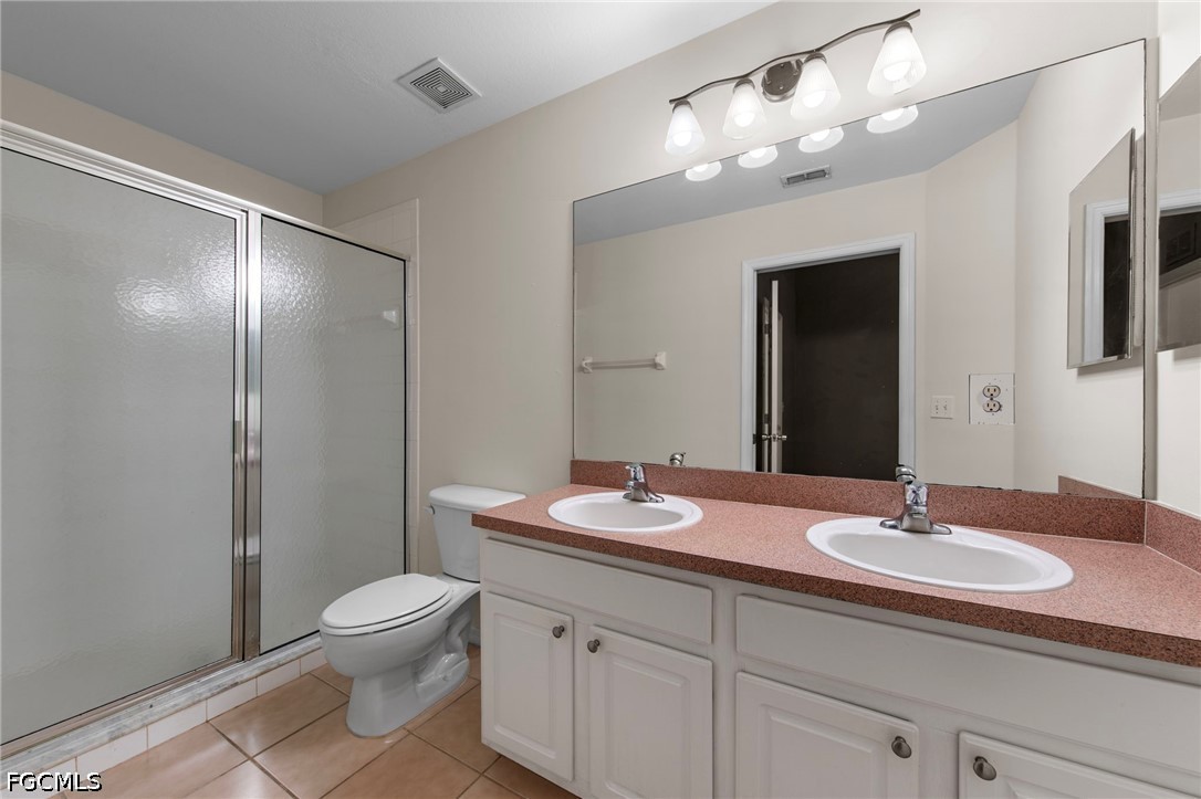 2 Bed Townhouse for Sale in Cypress Landing, photo 13