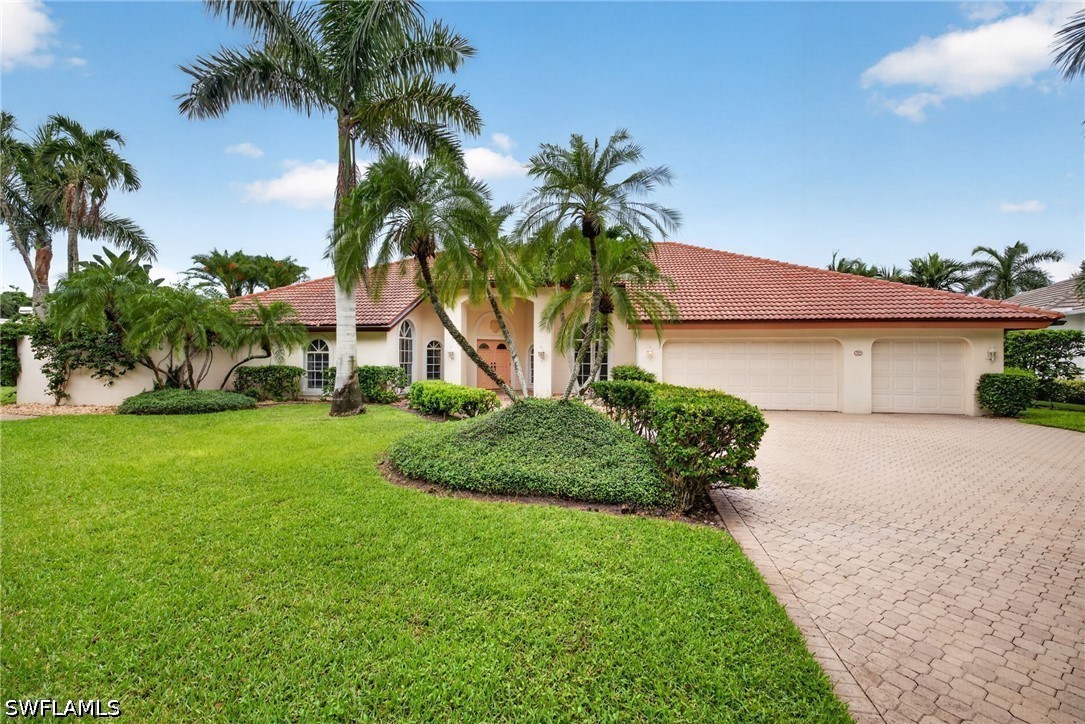 3 Bed Pool Home for Sale in Naples, photo 13