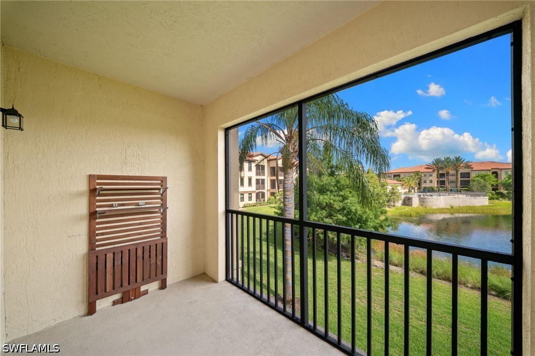 2 Bed Waterfront Home for Sale in Naples, photo 13