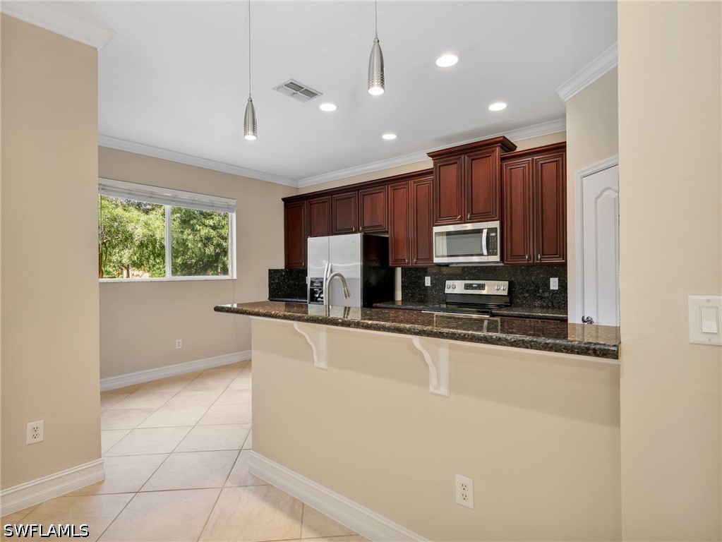 3 Bed Waterfront Home for Sale in Copper Oaks, photo 13