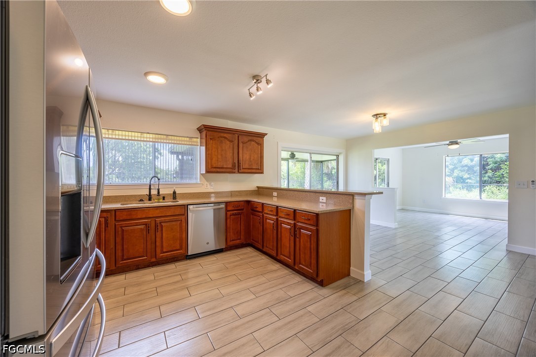 2 Bed Waterfront Home for Sale in Port Charlotte, photo 13