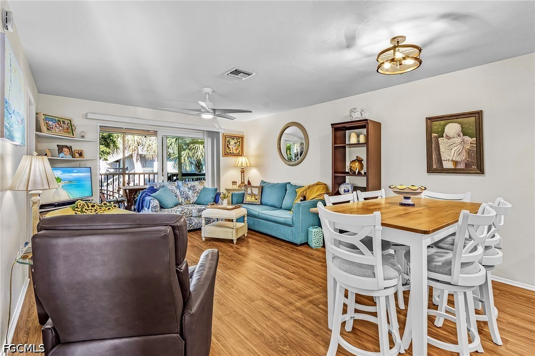 2 Bed Waterfront Home for Sale in Bokeelia, photo 13