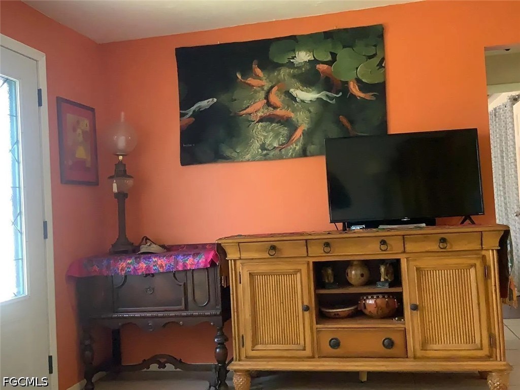 1 Bed Attached for Sale in Bonita Farms, photo 13