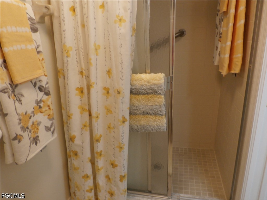 2 Bed Condominium for Sale in Manor, photo 13