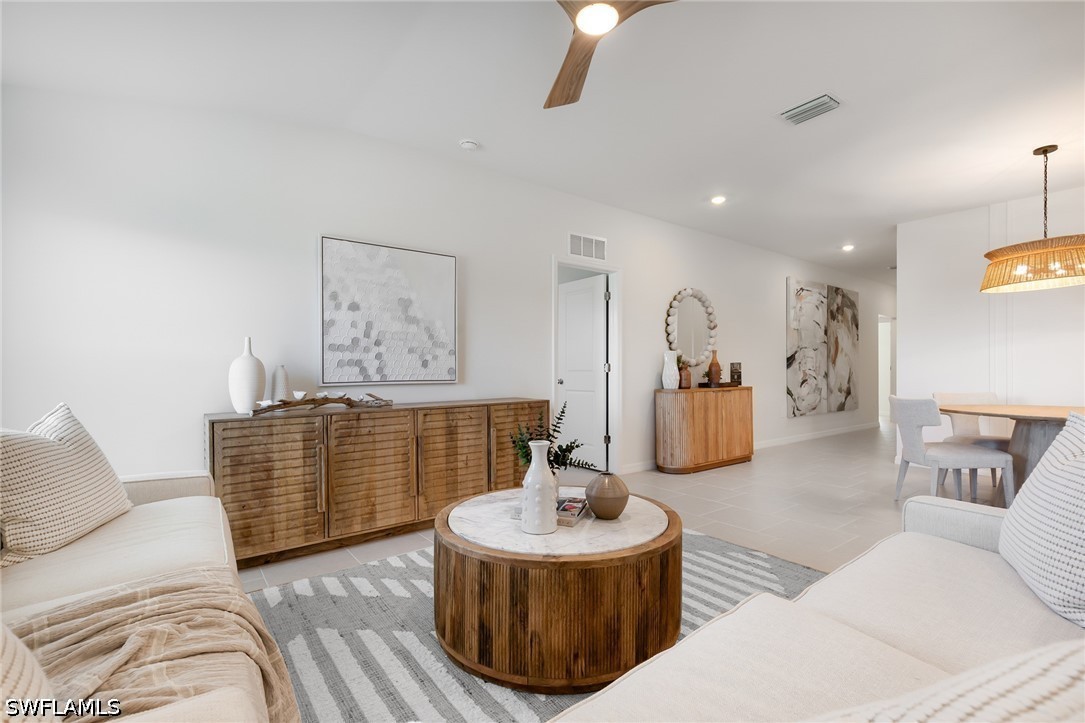 3 Bed SingleFamilyResidence for Sale in Cape Coral, photo 13