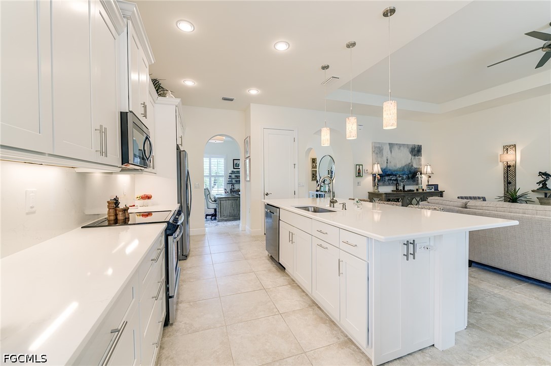 3 Bed Pool Home for Sale in Carena, photo 13