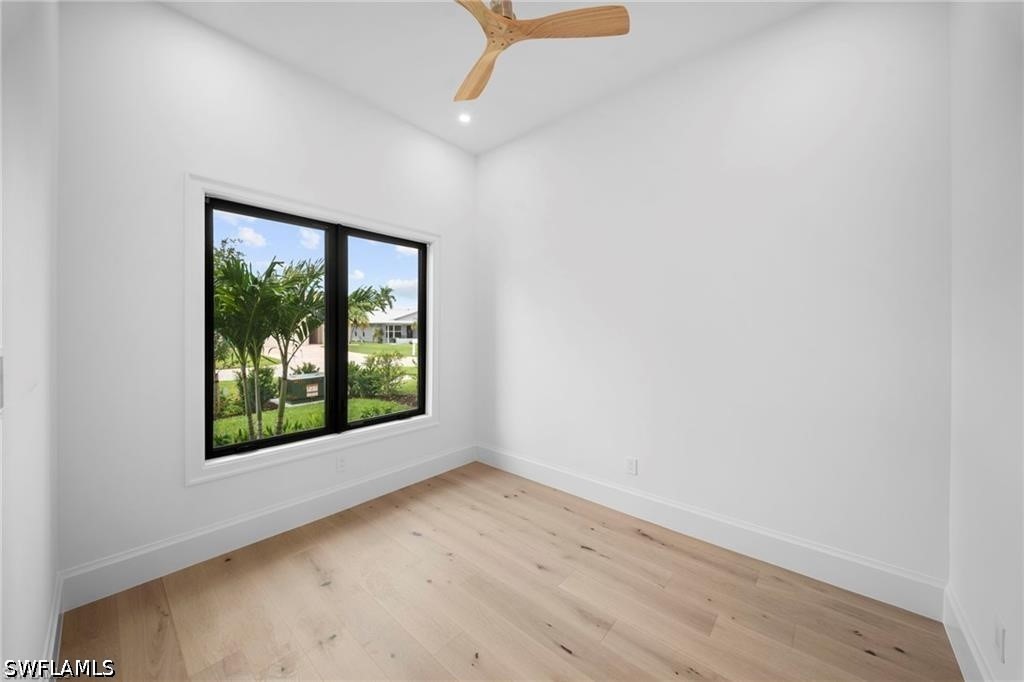 4 Bed Pool Home for Sale in Naples Park, photo 13