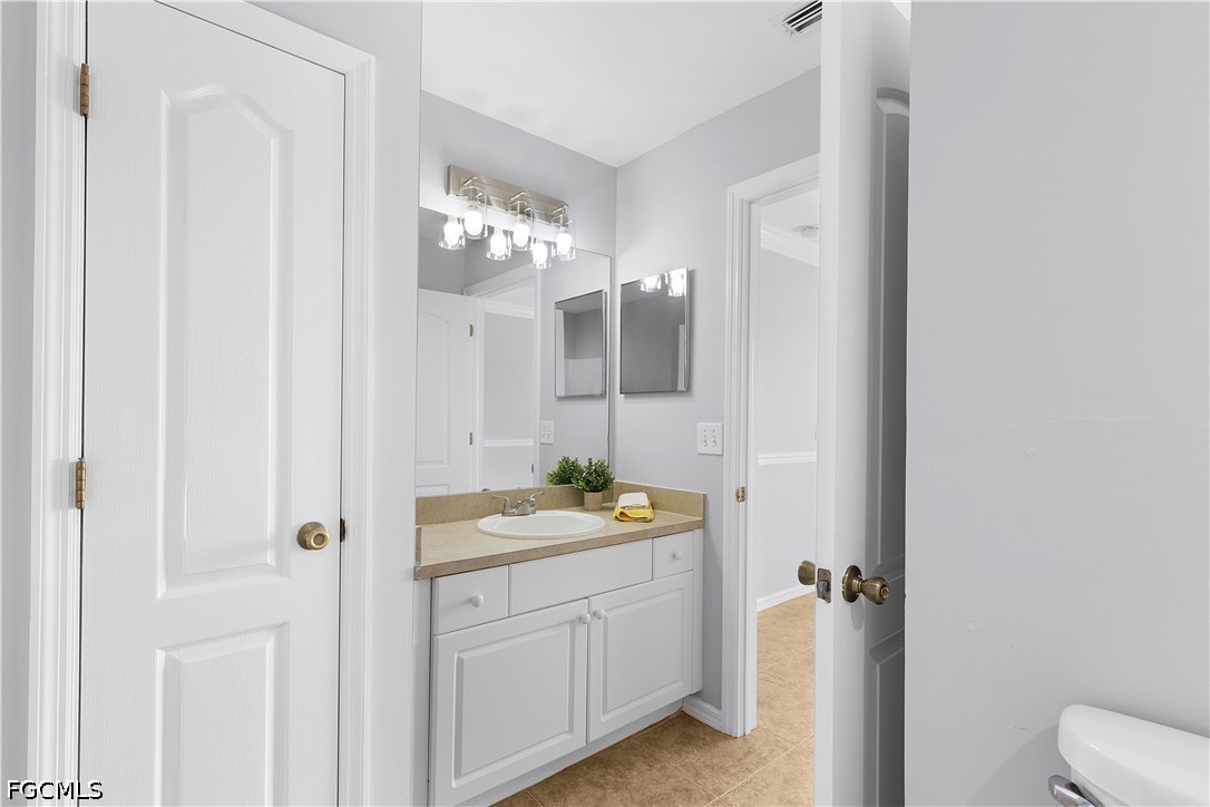 3 Bed SingleFamilyResidence for Sale in Lehigh Acres, photo 13