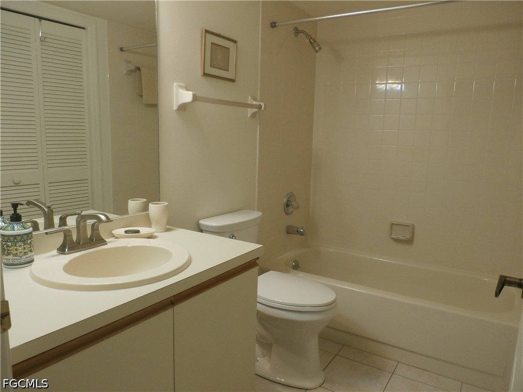2 Bed Condominium for Sale in Kelly Greens, photo 13