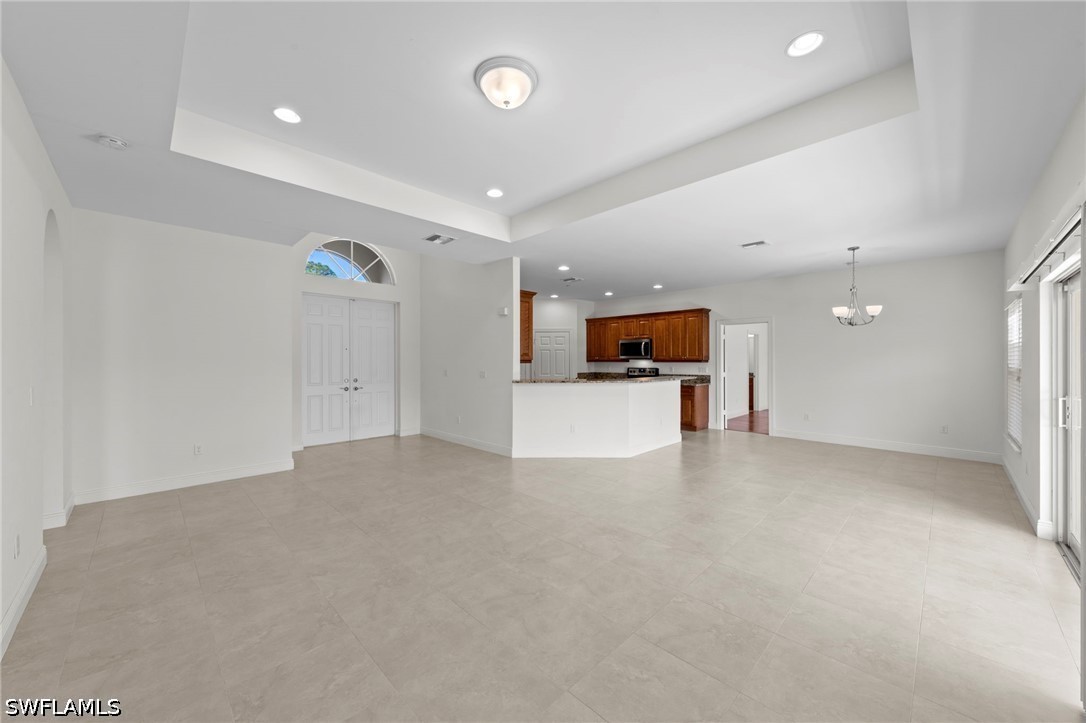 3 Bed Waterfront Home for Sale in Naples, photo 13