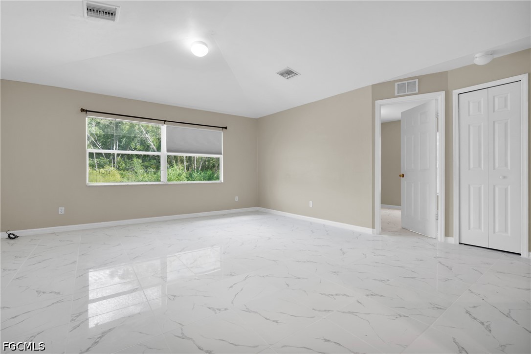 6 Bed Duplex for Sale in Lehigh Acres, photo 13