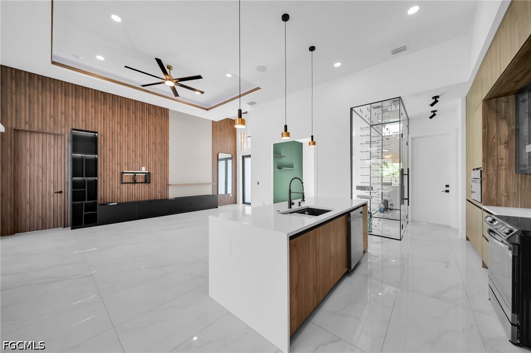 3 Bed Pool Home for Sale in Cape Coral, photo 13