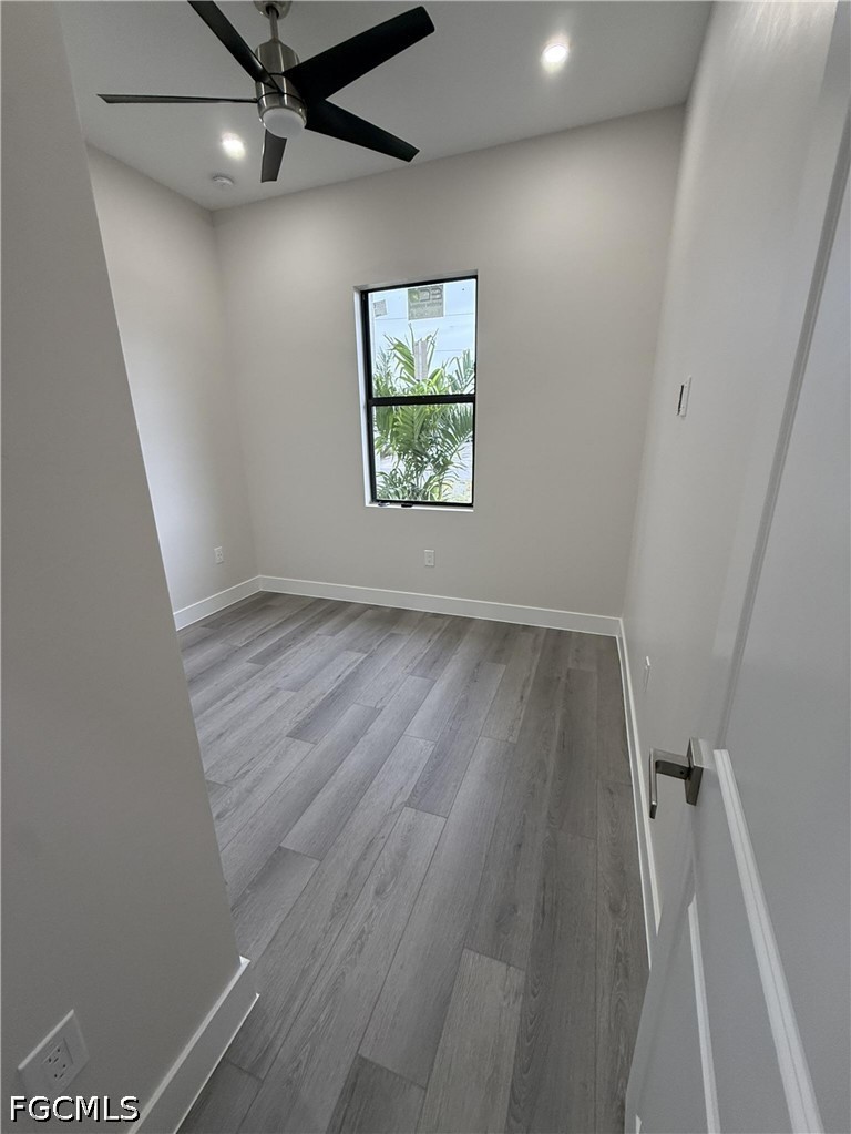 2 Bed SingleFamilyResidence for Sale in Lehigh Acres, photo 13