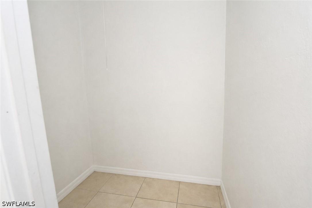 2 Bed Condominium for Sale in Fort Myers, photo 13