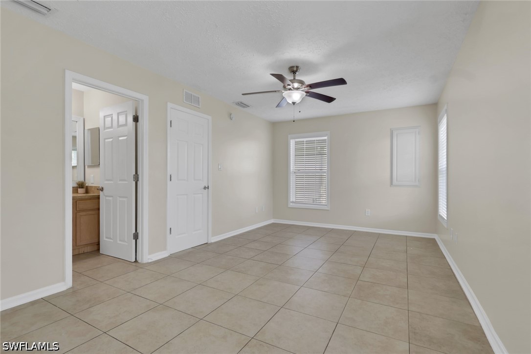 2 Bed Waterfront Home for Sale in Naples, photo 13
