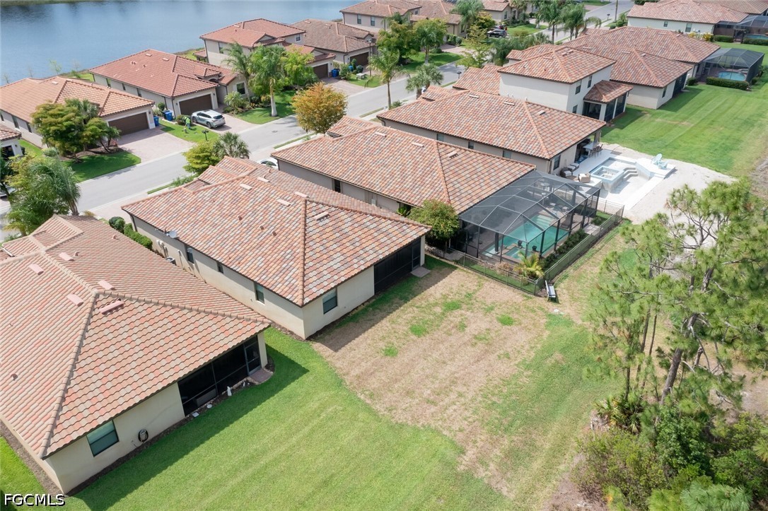 4 Bed SingleFamilyResidence for Sale in Reflection Isles, photo 13