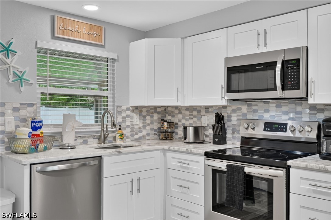 4 Bed Duplex for Sale in Naples Park, photo 13