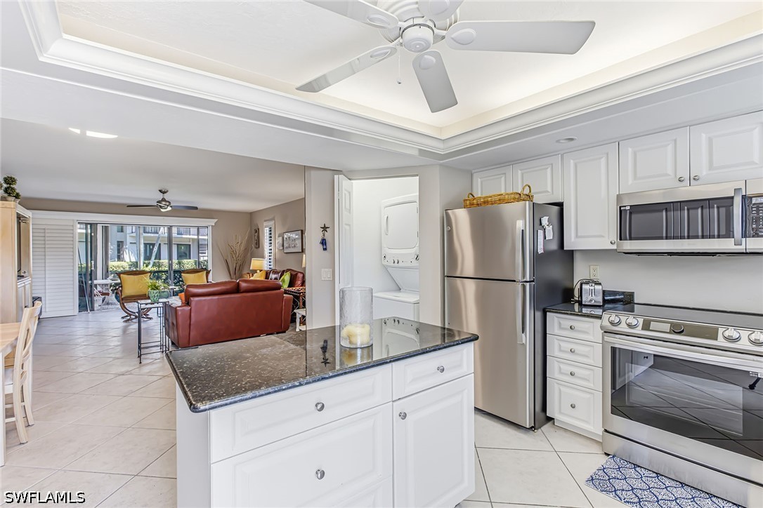 2 Bed Waterfront Home for Sale in Palm Isle, photo 13