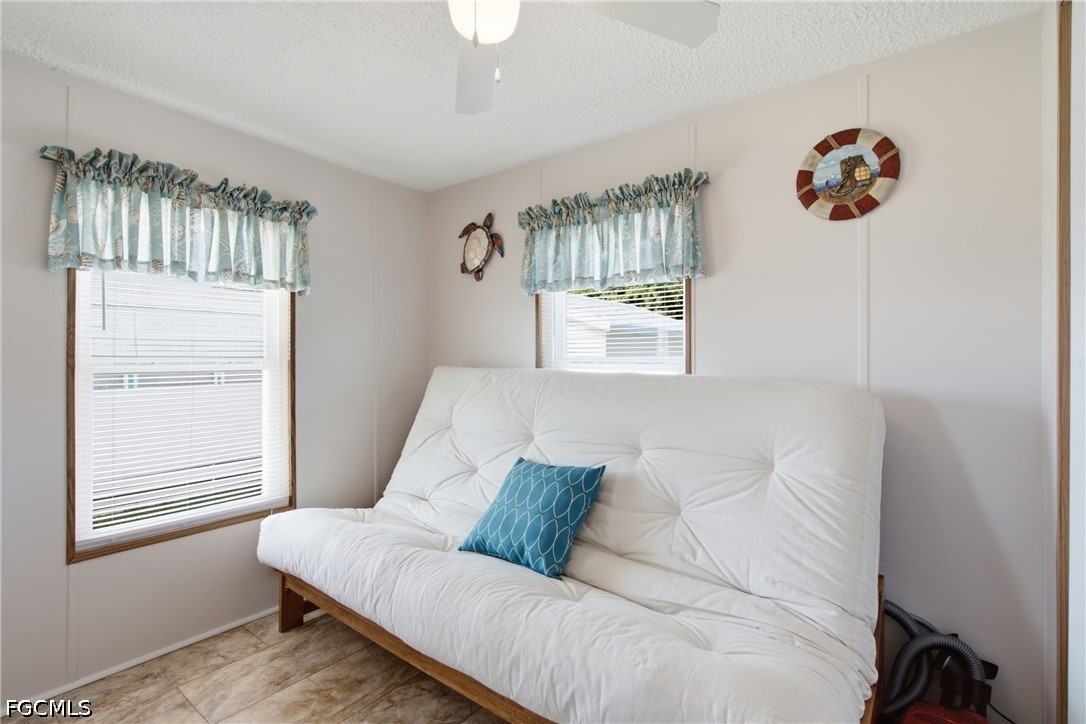 2 Bed ManufacturedHome for Sale in Fort Myers, photo 13