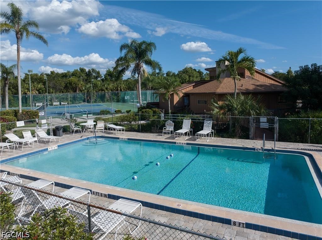 3 Bed Waterfront Home for Sale in Arbor Lakes Condo, photo 13