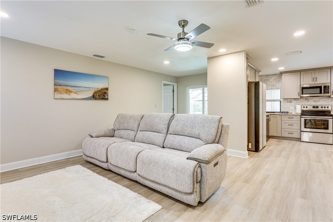 3 Bed Pool Home for Sale in Fort Myers, photo 13