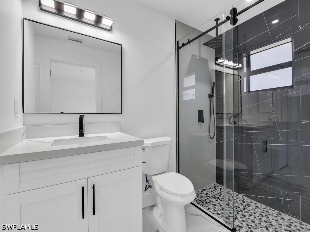 6 Bed Duplex for Sale in Lehigh Acres, photo 13