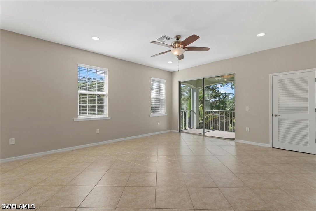 3 Bed Condominium for Sale in Fort Myers, photo 13