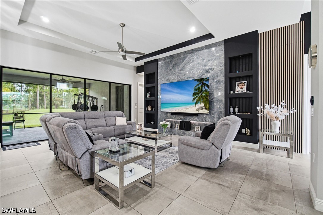 4 Bed SingleFamilyResidence for Sale in Naples, photo 13