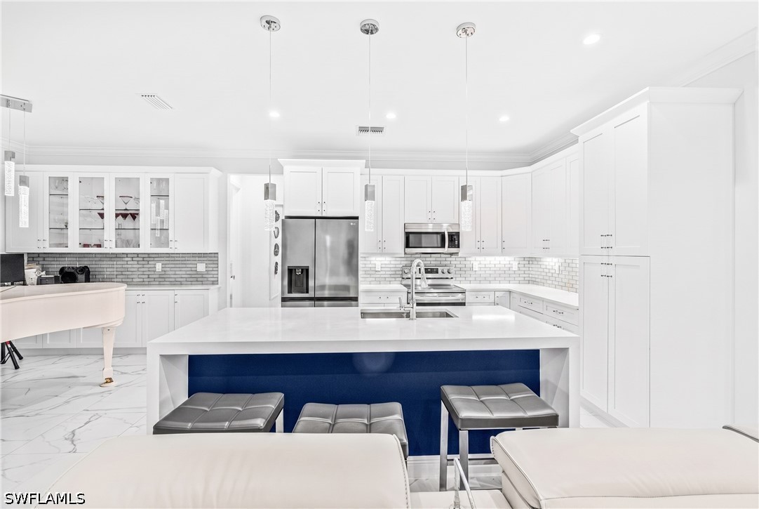 4 Bed SingleFamilyResidence for Sale in Naples, photo 13