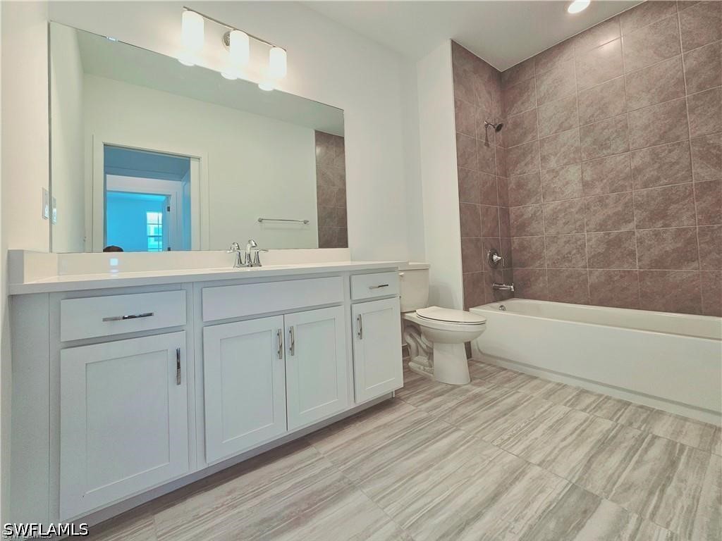 3 Bed Waterfront Home for Sale in Bonita Springs, photo 13