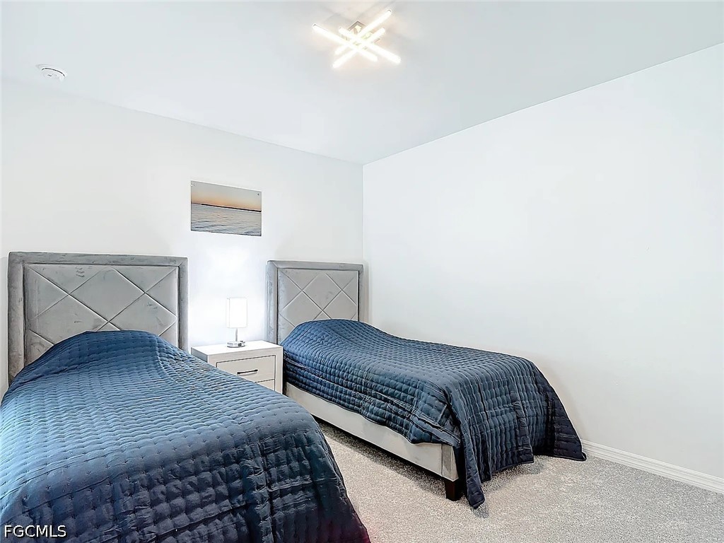 2 Bed Condominium for Sale in Babcock National, photo 13