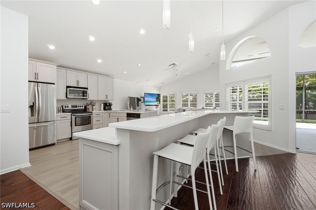 3 Bed SingleFamilyResidence for Sale in Naples, photo 13