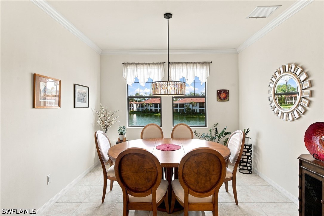2 Bed Waterfront Home for Sale in Naples, photo 13