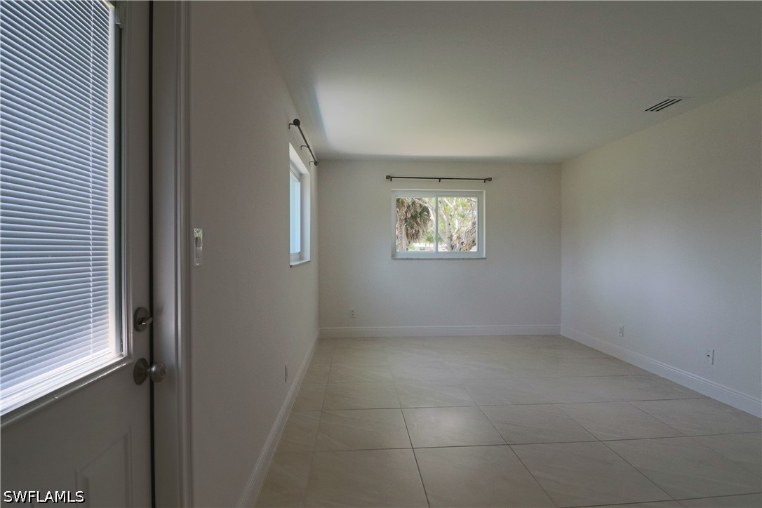 3 Bed Pool Home for Sale in Myrtle Cove Acres, photo 13