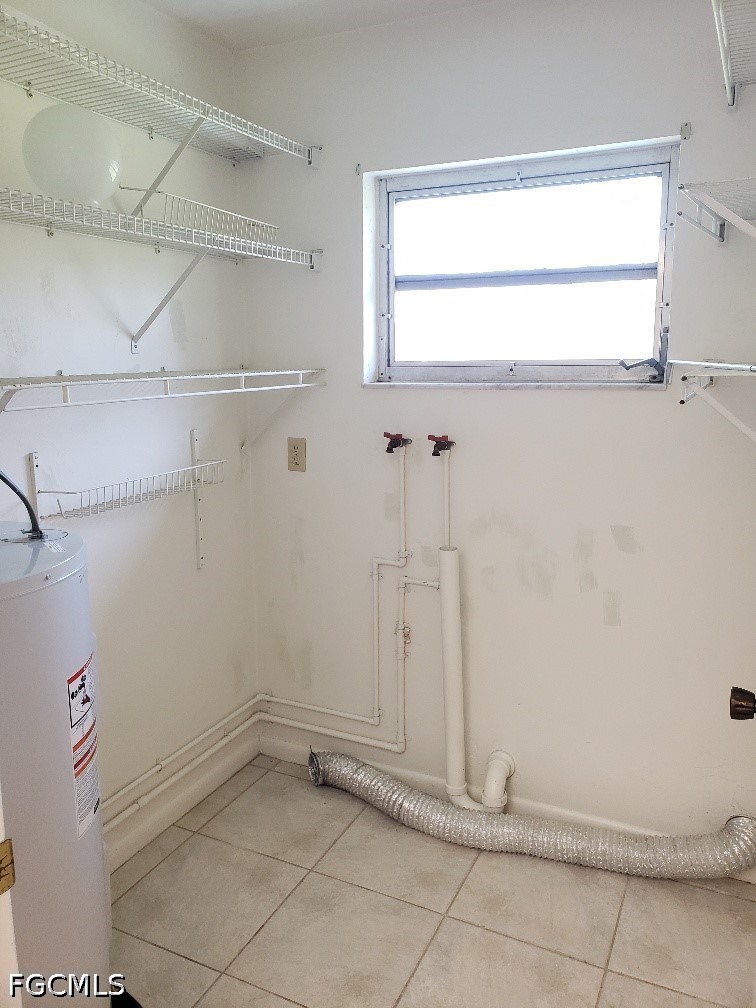 2 Bed Condominium for Sale in Cape Coral, photo 13