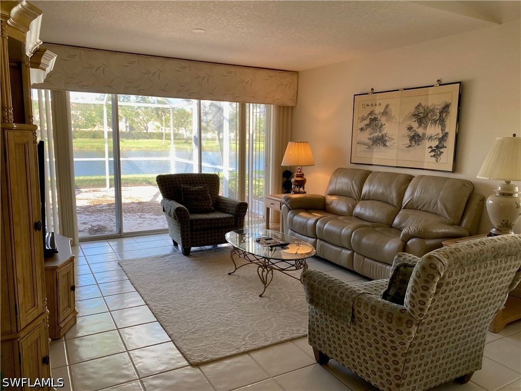 2 Bed Waterfront Home for Sale in Village Walk, photo 13
