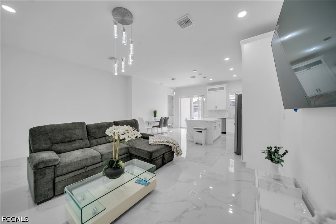 6 Bed Duplex for Sale in Lehigh Acres, photo 13