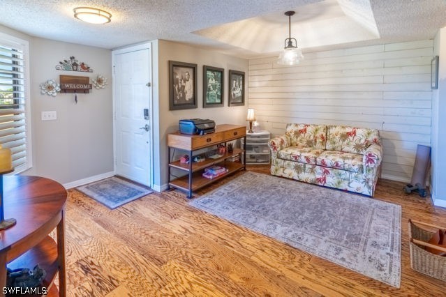 2 Bed Waterfront Home for Sale in Fort Myers, photo 13