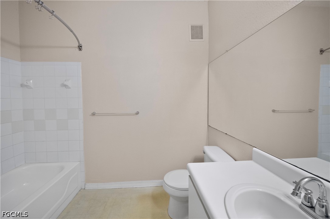 3 Bed Condominium for Sale in Royal Greens, photo 13