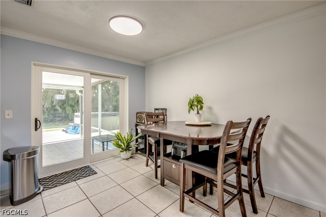 3 Bed SingleFamilyResidence for Sale in Naples, photo 13