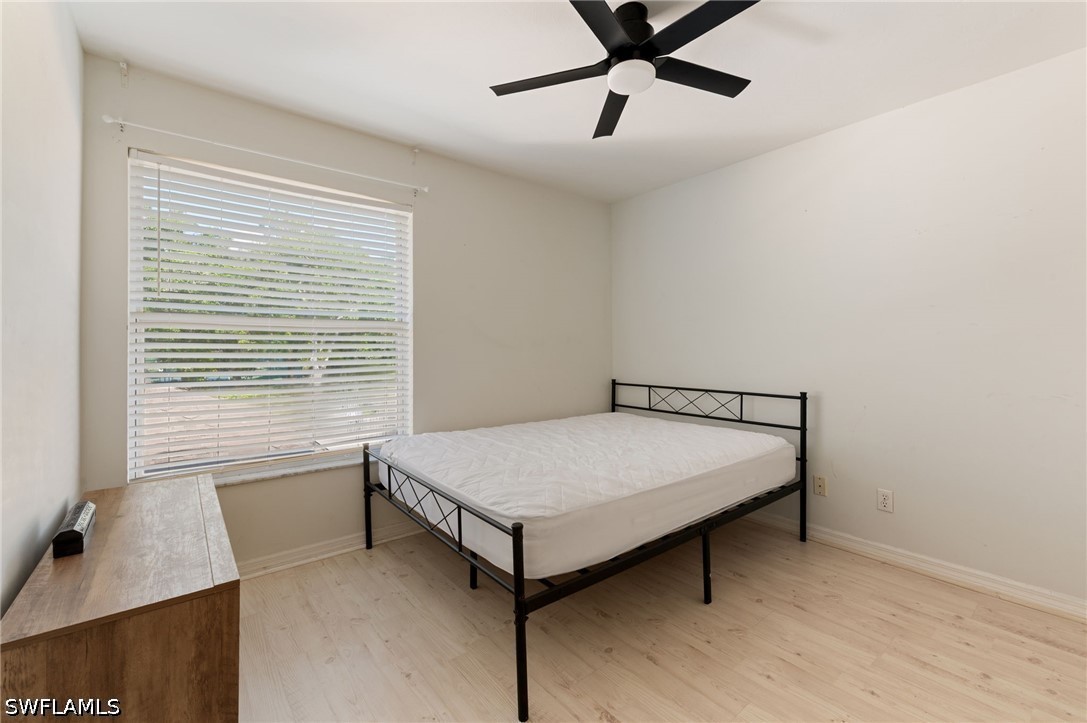 2 Bed Waterfront Home for Sale in Barrington, photo 13