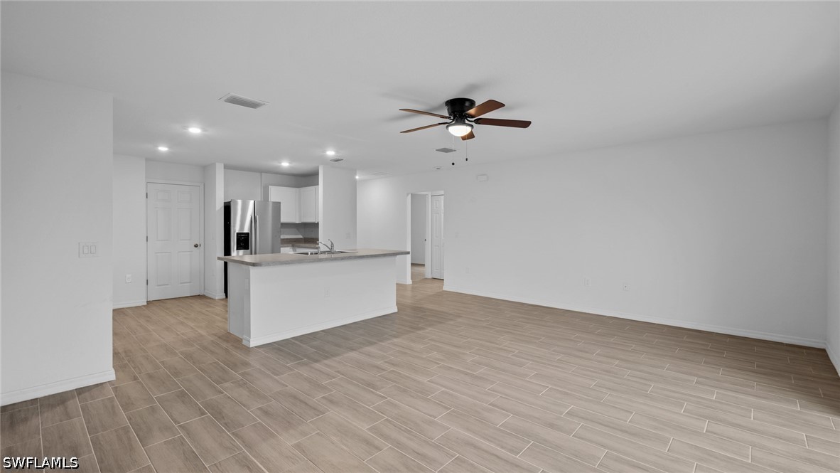 4 Bed SingleFamilyResidence for Sale in Cape Coral, photo 13