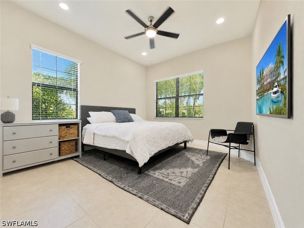 4 Bed SingleFamilyResidence for Sale in Naples, photo 13