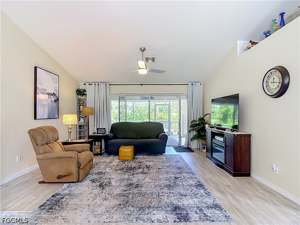 3 Bed SingleFamilyResidence for Sale in Not Applicable, photo 13
