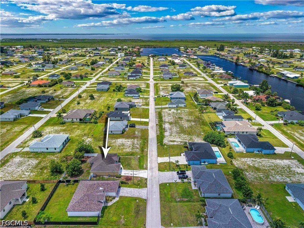 3 Bed SingleFamilyResidence for Sale in Cape Coral, photo 13
