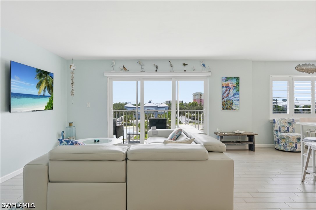 2 Bed Waterfront Home for Sale in Sand Caper, photo 13