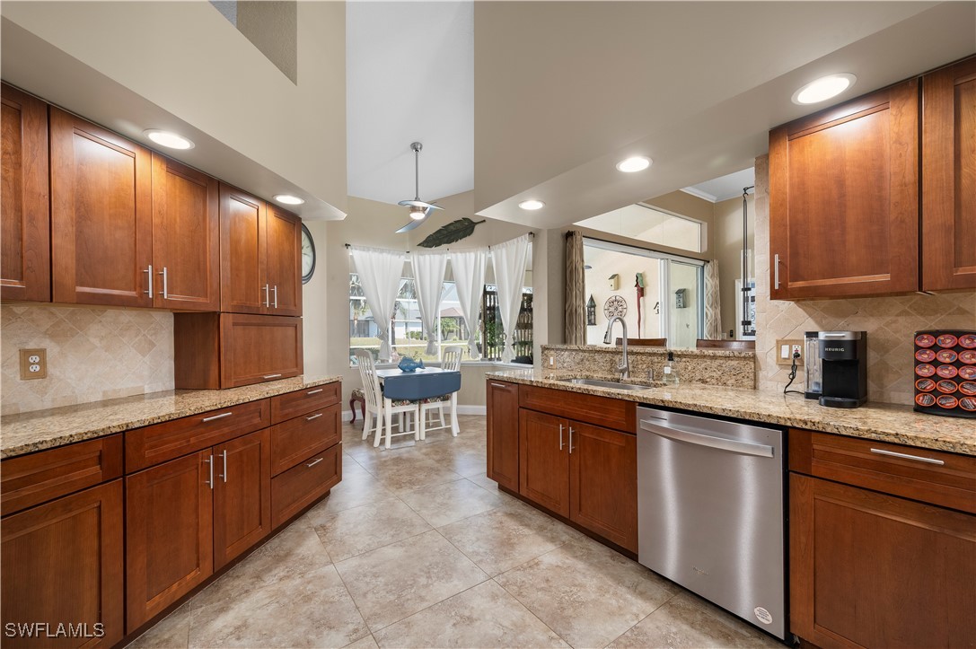 3 Bed Pool Home for Sale in Lake Pembroke, FL, $440,000 — photo 14