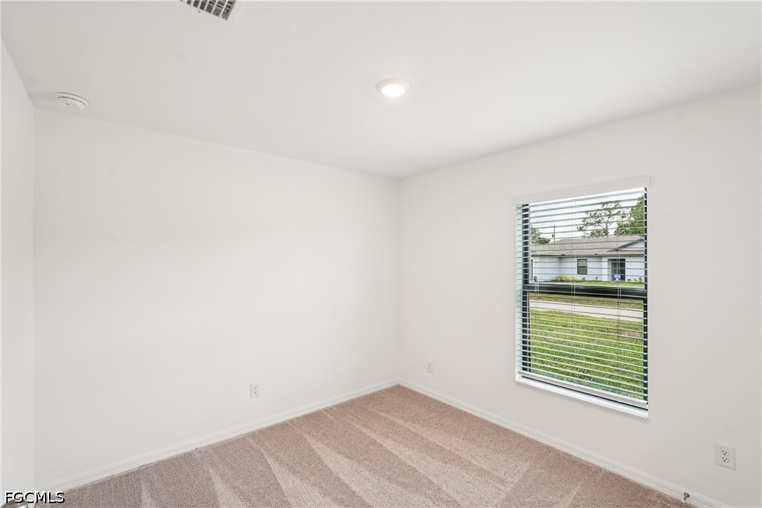 5 Bed Waterfront Home for Sale in Labelle, photo 14