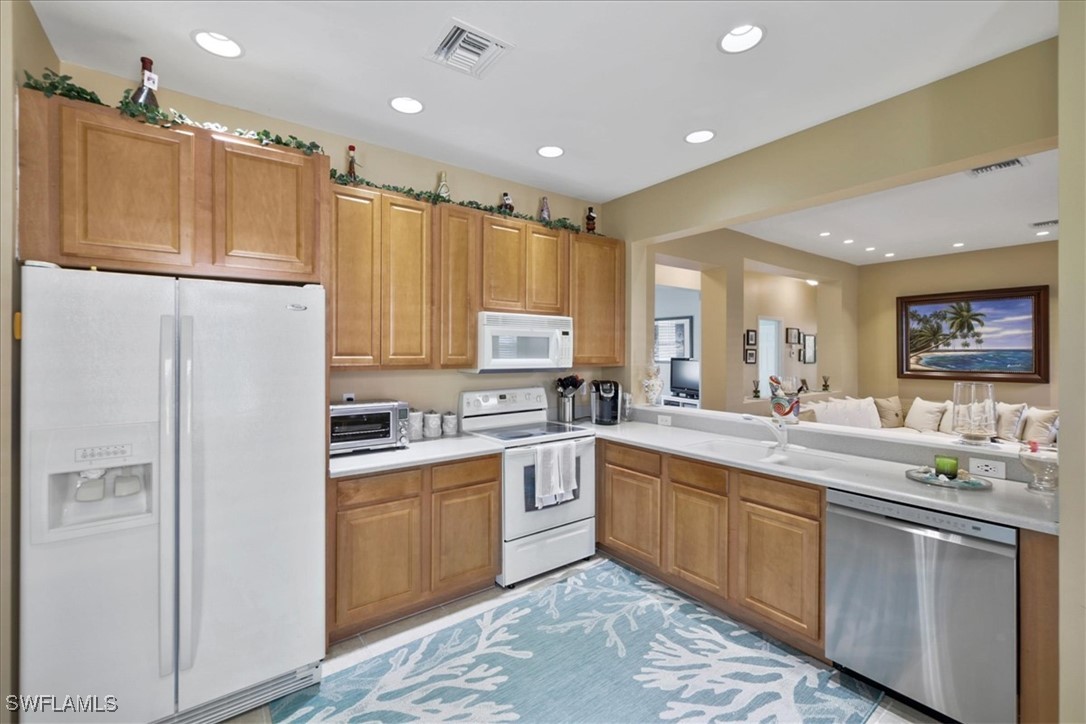 3 Bed SingleFamilyResidence for Sale in Not Applicable, FL — photo 14