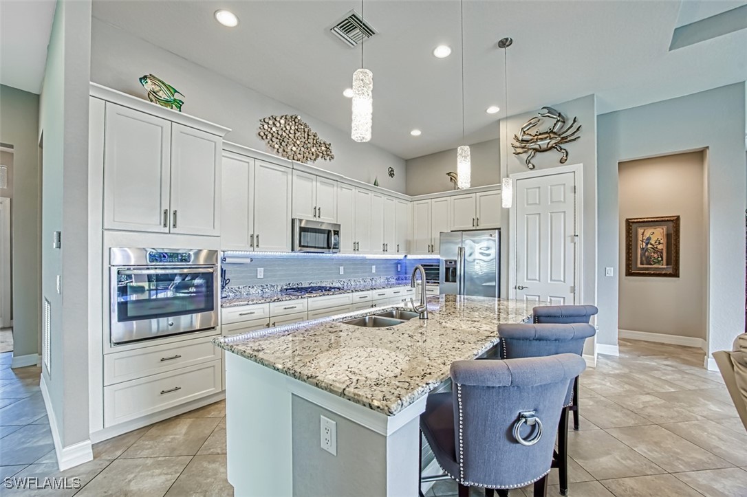 3 Bed Pool Home for Sale in Woodhaven, FL — photo 14